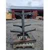 Metallihylly trukkitaskuilla /