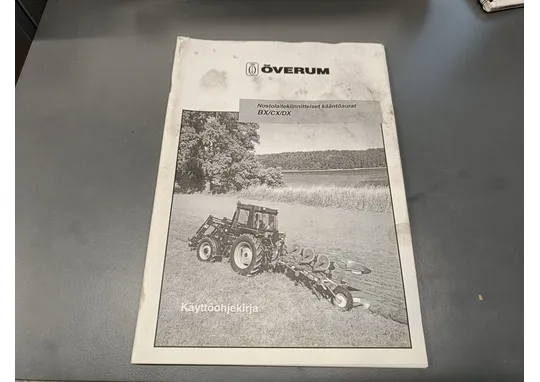 Överum kääntöaurat BX/CX/DX / Käyttöohjekirja