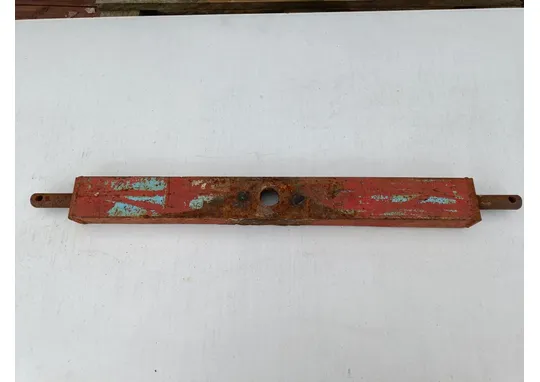 Vetokarttu pituus 876mm päät 28mm / Reikä 33mm