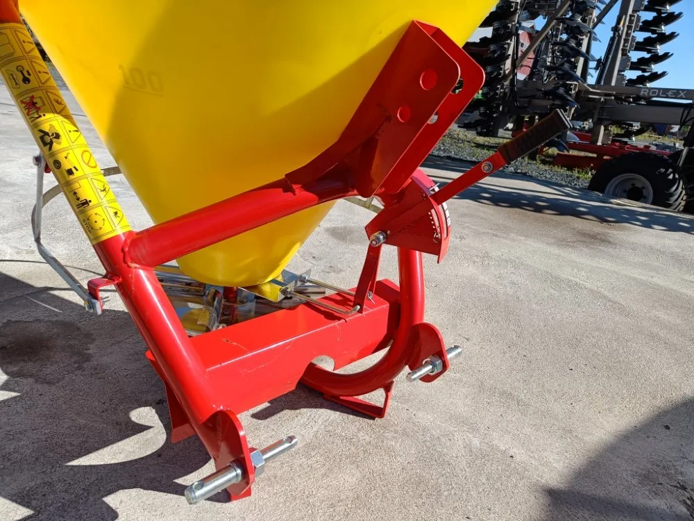 Jar-Met JP300 pintalevitin / Traktorikäyttöinen viska, RST-lautanen