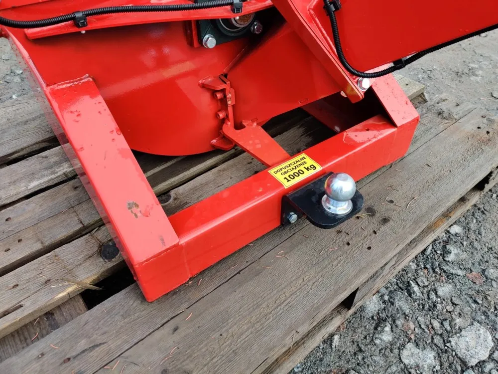 Remet RT-630 haketin / Mekaanisesti syötettävä laikkahakkuri