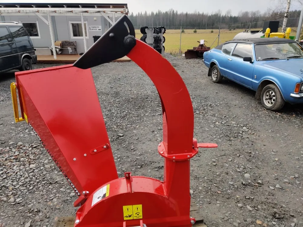 Remet RT-630 haketin / Mekaanisesti syötettävä laikkahakkuri