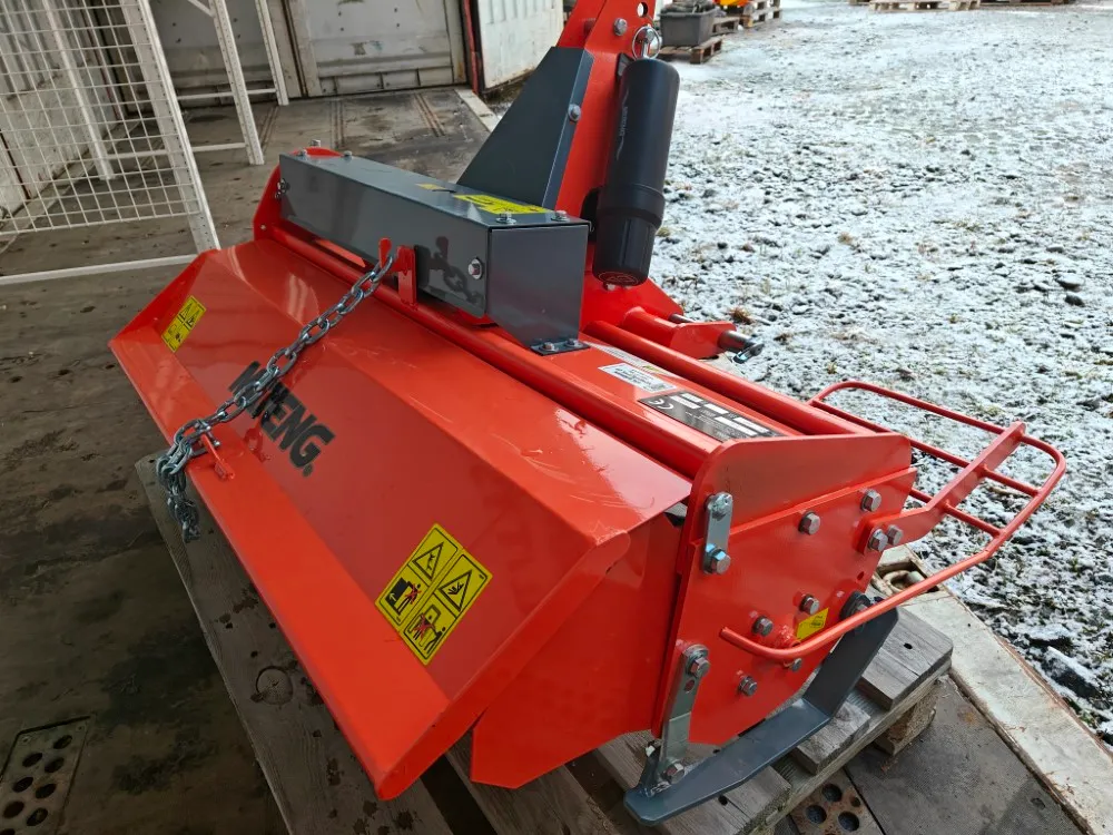 Mateng TL-115 kelajyrsin / Mukana nivelakseli