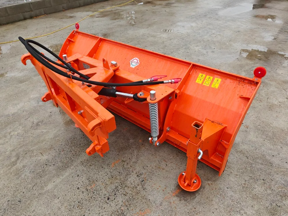 Pomarol SP200 lumilevy / Hydraulinen, EURO kiinnike, hardox terä