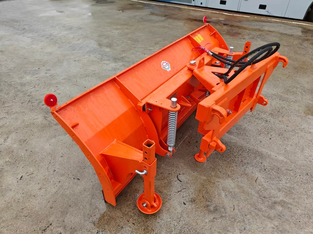 Pomarol SP200 lumilevy / Hydraulinen, EURO kiinnike, hardox terä