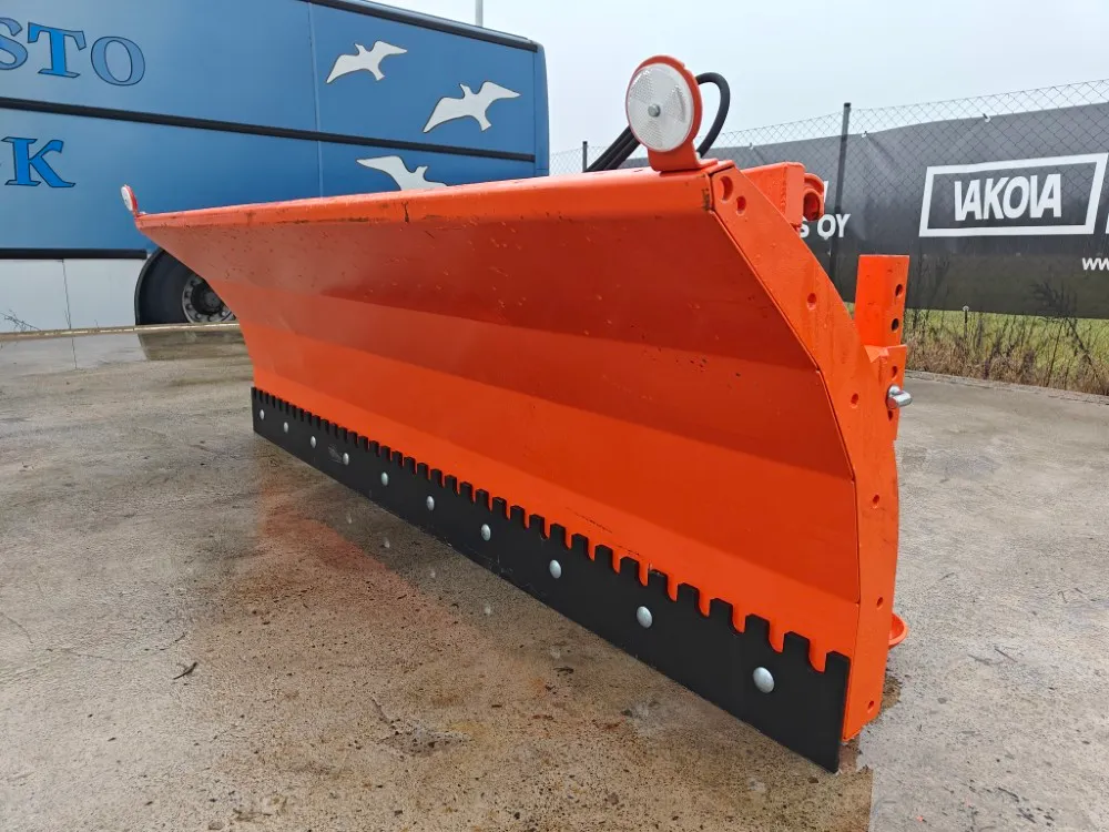 Pomarol SP200 lumilevy / Hydraulinen, EURO kiinnike, hardox terä