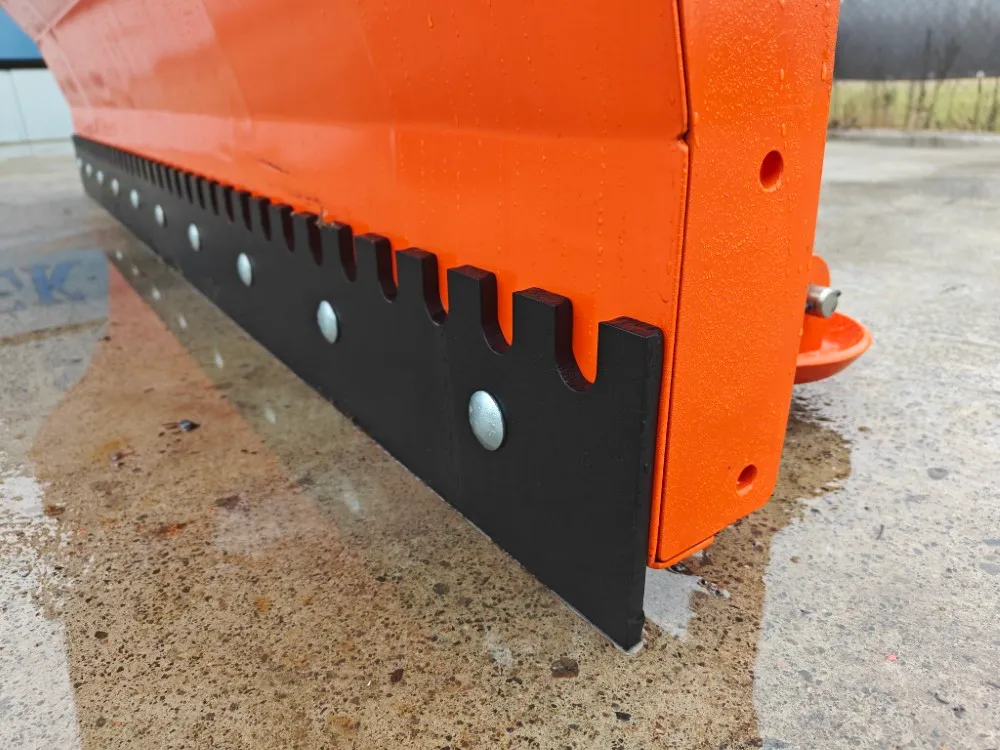 Pomarol SP200 lumilevy / Hydraulinen, EURO kiinnike, hardox terä