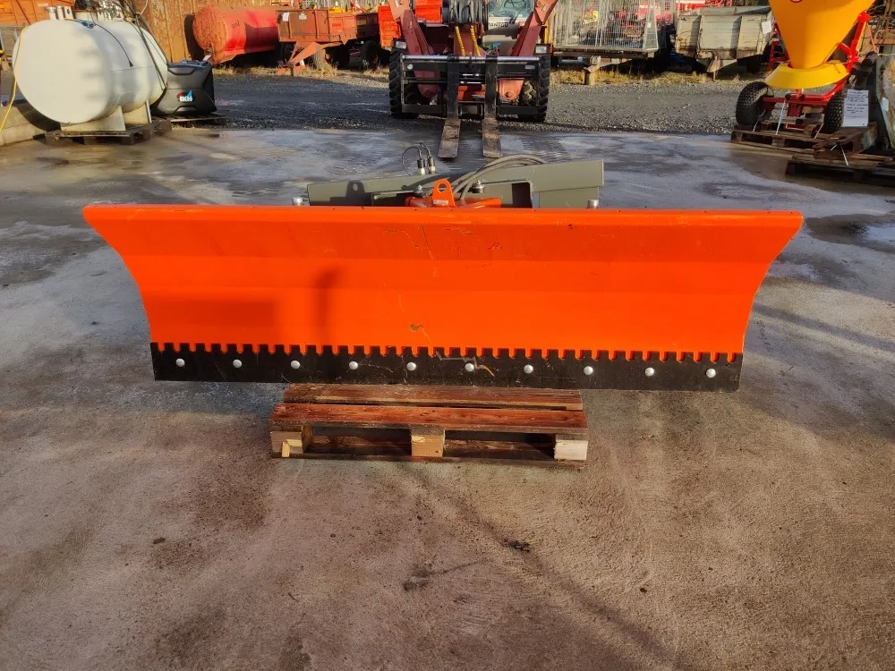 Pomarol SP200 lumilevy / Hydraulinen, EURO kiinnike, hardox terä