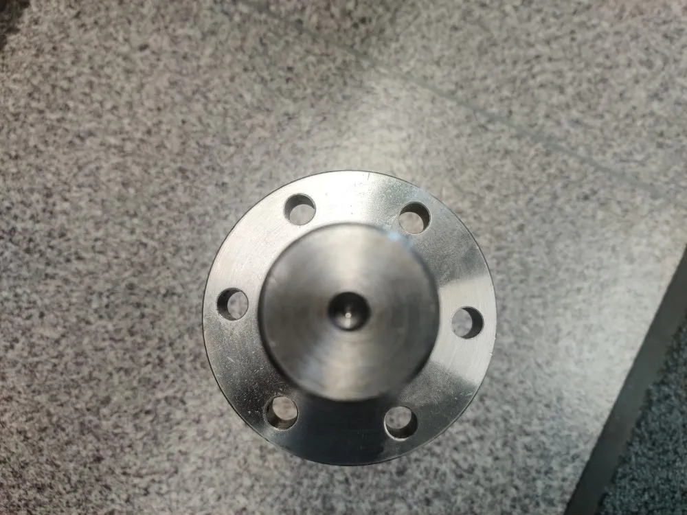 Hakettimen akseli n. 360mm / Remet RT-630
