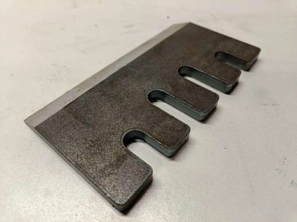 Terä 174mm x 97mm x 10mm / Remet RT-630 varaterä