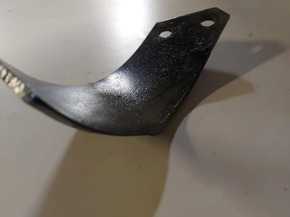 Kelajyrsimen terä vasen / Akpil Freza