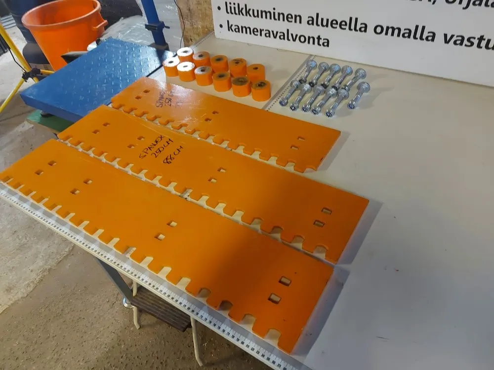 Hardox terä 250cm, ura/sileä / Spawex PS