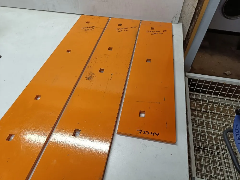 Hardox terä 300cm, sileä / Spawex PS