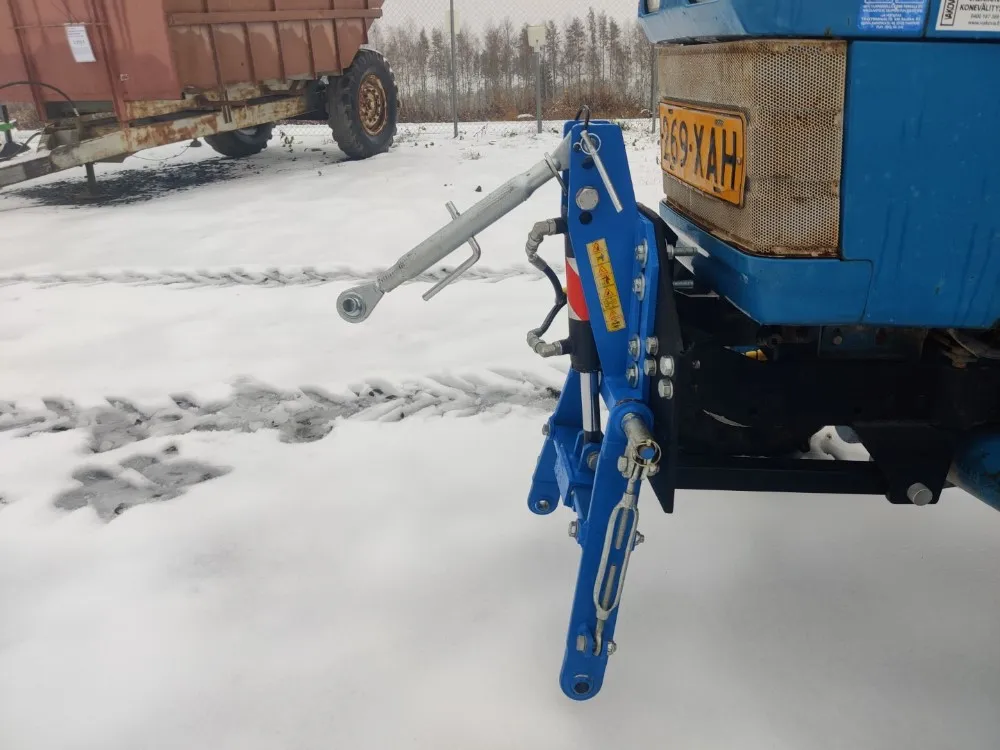 Etunostolaite Mateng / Minitraktoreihin