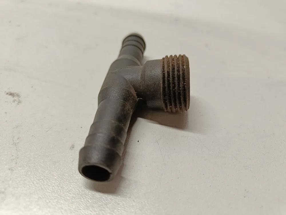 T-letkuliitin, n. 14mm letkulle / Jar-Met kasvinsuojeluruiskuun
