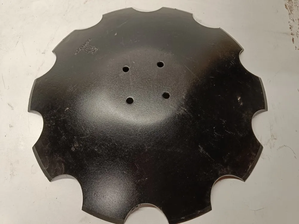 Lautanen, 515mm, 4-pulttinen / lautasmuokkaimeen