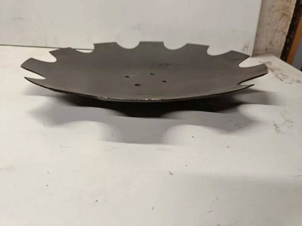Lautanen, 515mm, 4-pulttinen / lautasmuokkaimeen