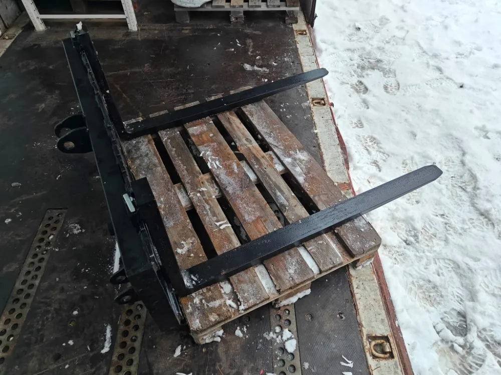 Strumyk trukkipiikit 2000kg - 3-piste / Mekaanisesti säädettävät!