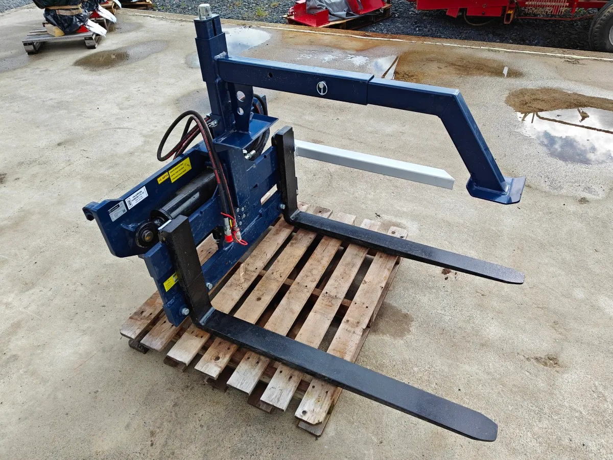 FK Machinery UPFR25-W-C kääntäjä / 2500kg - trukkipiikeillä - EURO