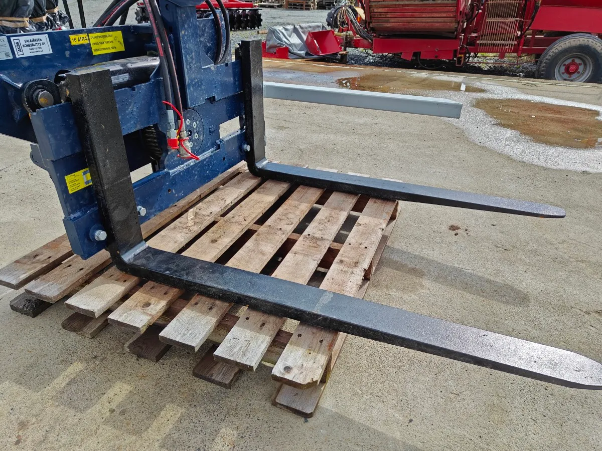 FK Machinery UPFR25-W-C kääntäjä / 2500kg - trukkipiikeillä - EURO