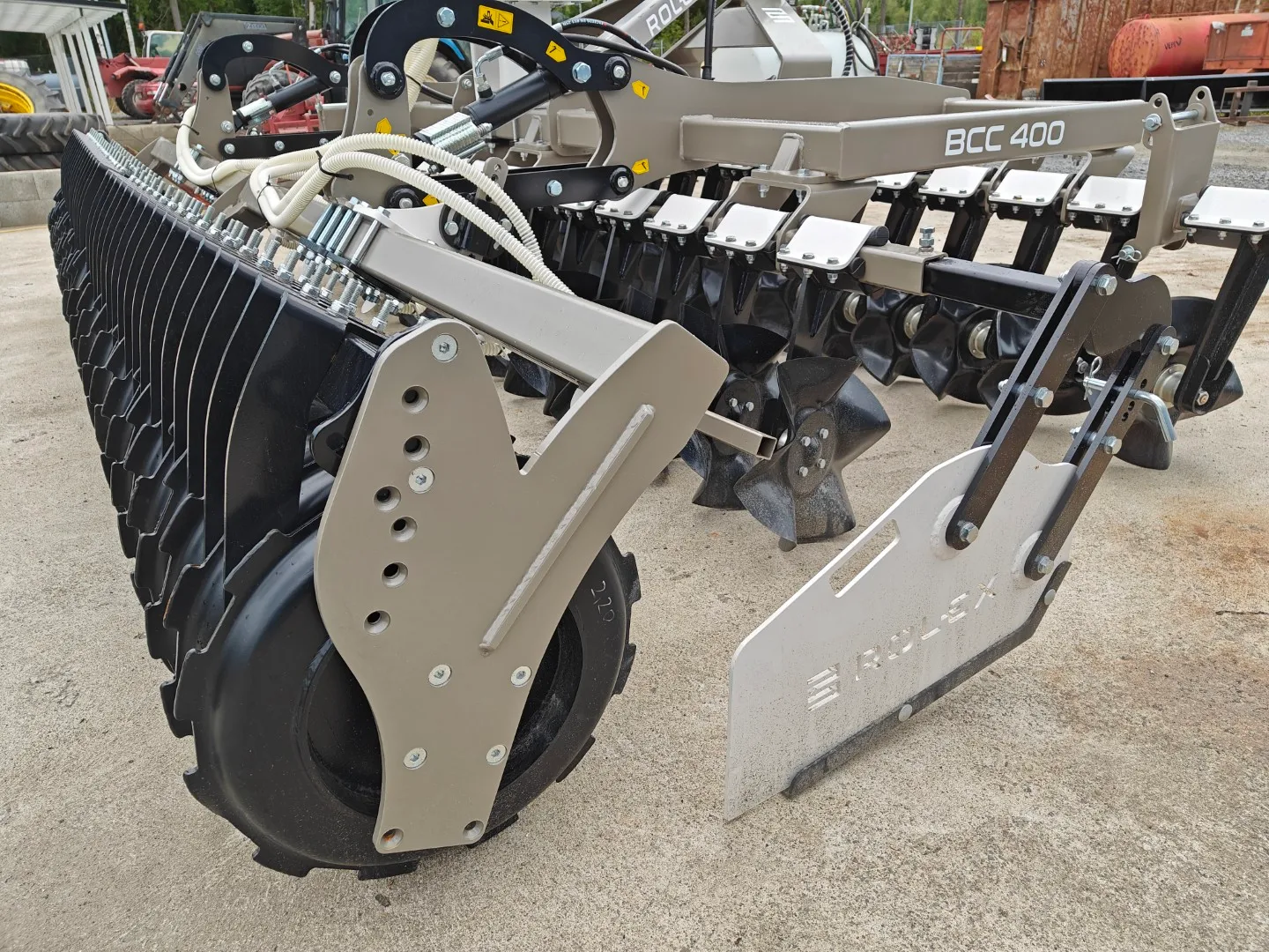 Rol-Ex BCC 400cm Cross Cutter / Pneumaattisella siemenlevittimellä - VIDEO