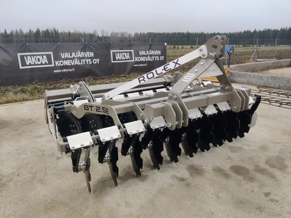 Rol-Ex BT2.5E lautasmuokkain / 250cm - Hydraulinen pakkerinsäätö