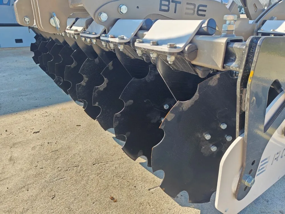 Rol-Ex BT2.7E lautasmuokkain / 270cm - Hydraulinen pakkerinsäätö