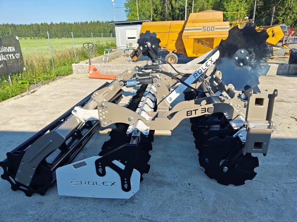 Rol-Ex BT2.7E lautasmuokkain / 270cm - Hydraulinen pakkerinsäätö