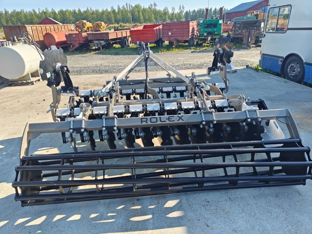 Rol-Ex BT2.7E lautasmuokkain / 270cm - Hydraulinen pakkerinsäätö