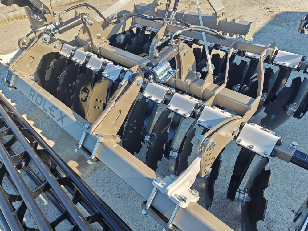 Rol-Ex BT2.7E lautasmuokkain / 270cm - Hydraulinen pakkerinsäätö