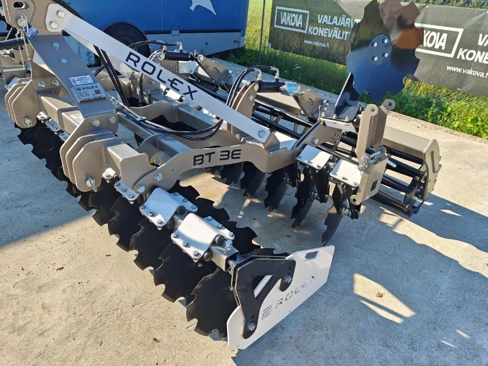 Rol-Ex BT2.7E lautasmuokkain / 270cm - Hydraulinen pakkerinsäätö