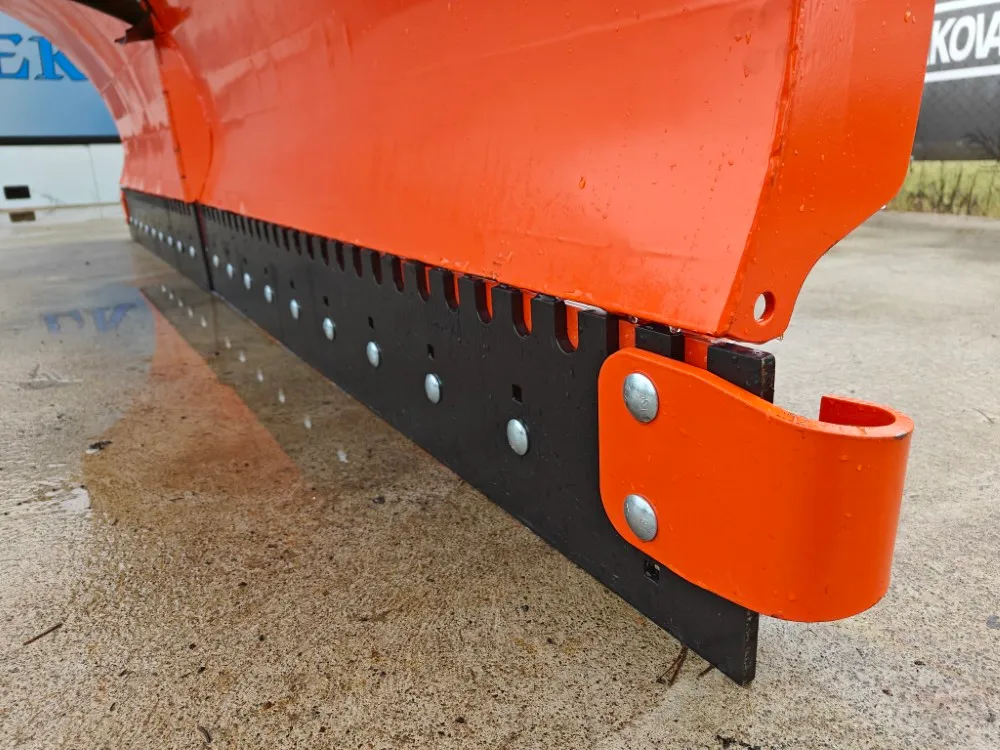 Pomarol T201/V3 nivelaura - 300cm / TÄYSKELLUVA - EURO-kiinnike