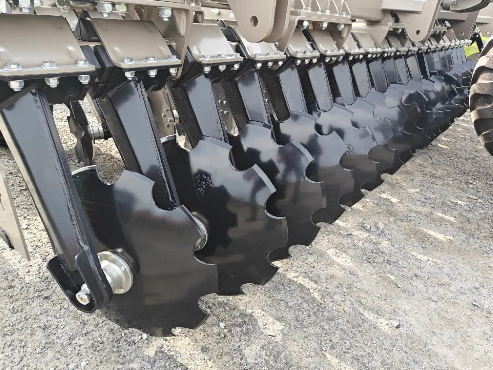 Rol-Ex BTHC 500cm lautasmuokkain / Hinattava ja hydraulisesti taittuva - Video