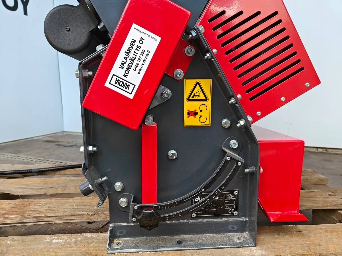 Da Landtechnik SP-DRILL 250 / Pneumaattinen piensiemenlevitin - Video