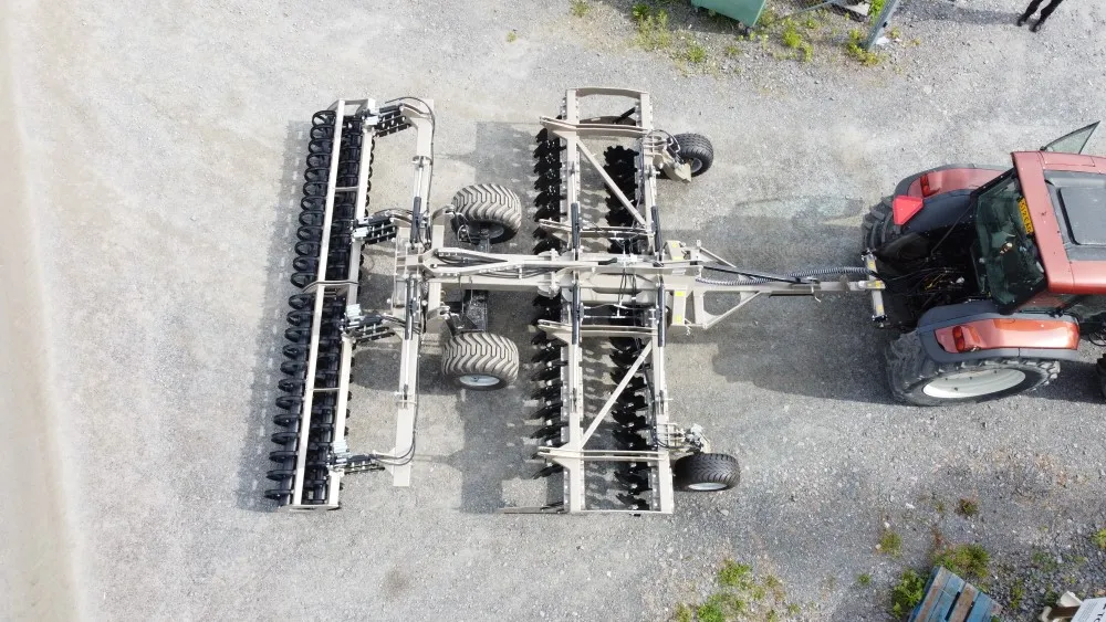 Rol-Ex BTHC 500cm lautasmuokkain / Hinattava ja hydraulisesti taittuva - Video