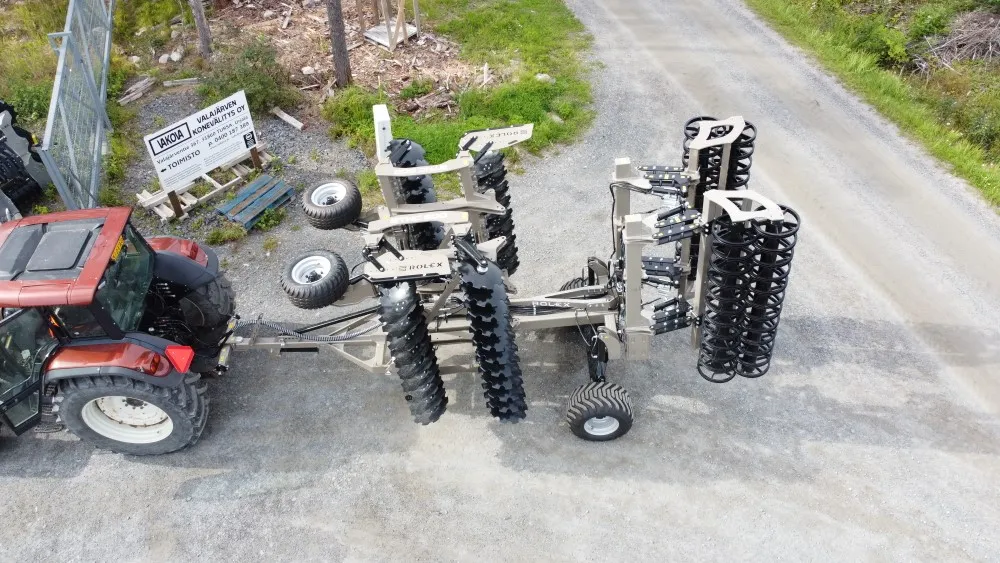 Rol-Ex BTHC 500cm lautasmuokkain / Hinattava ja hydraulisesti taittuva - Video