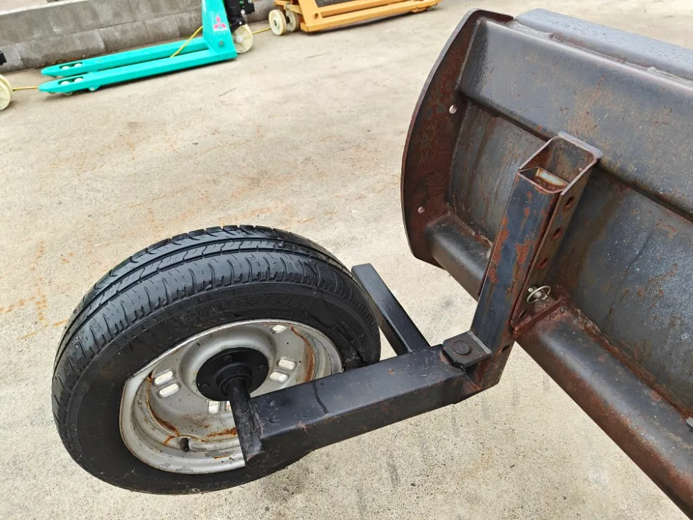 Kipa perälevy 245cm, hydraulinen / Aisankääntö ja tukipyörät, katso video!