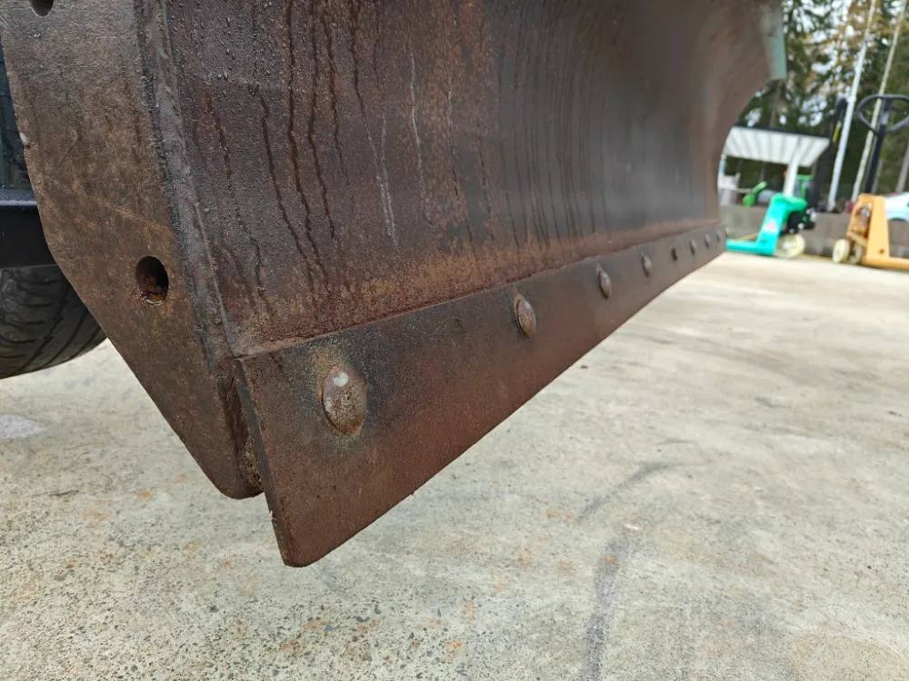 Kipa perälevy 245cm, hydraulinen / Aisankääntö ja tukipyörät, katso video!