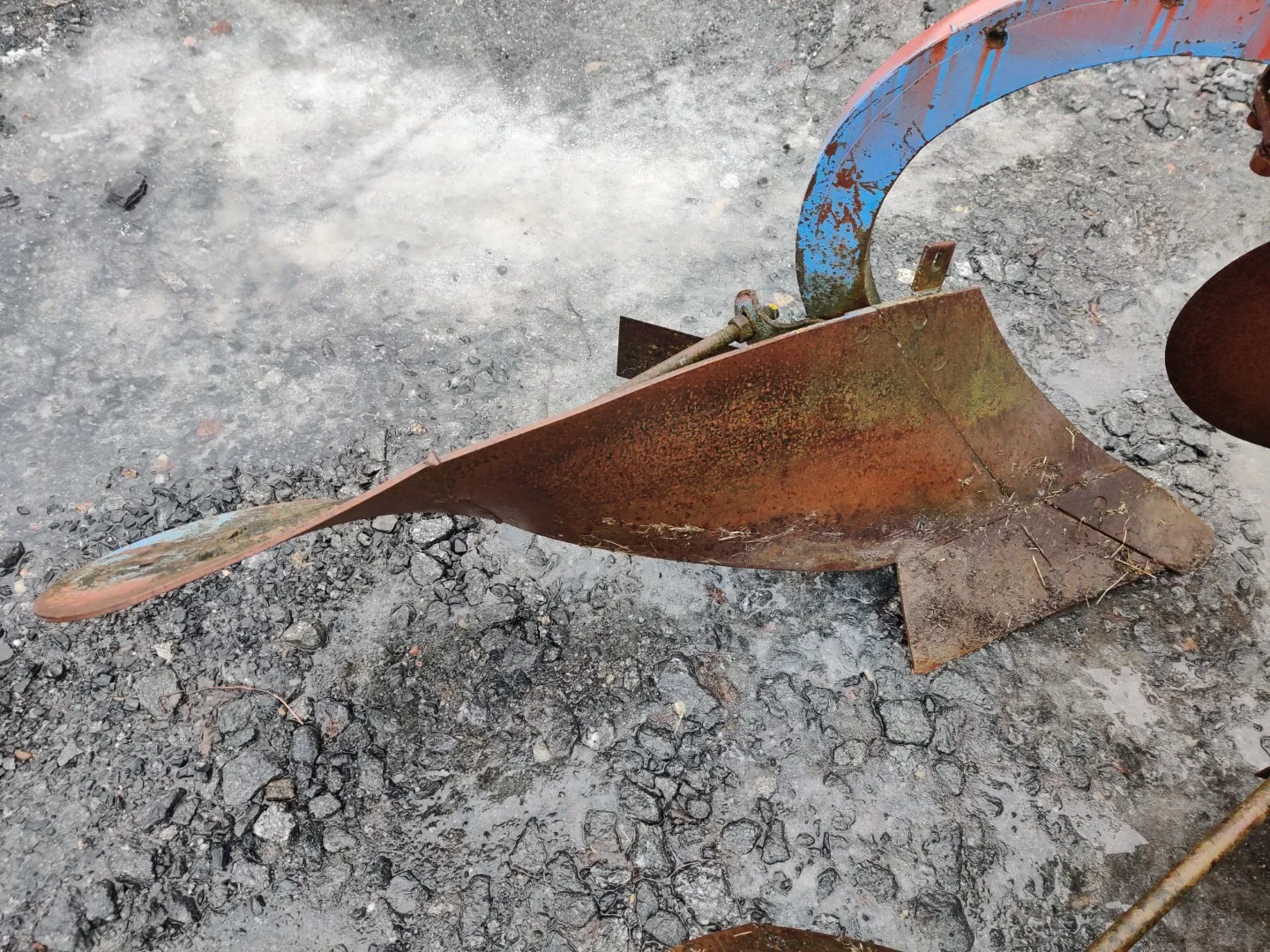 Fiskars 3-siipinen sarka-aura / Leikkuri puuttuu