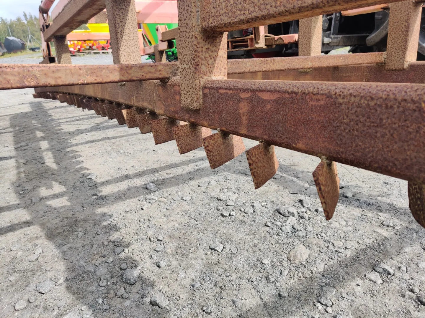 Tasausäes 600cm / hydraulisesti taittuva