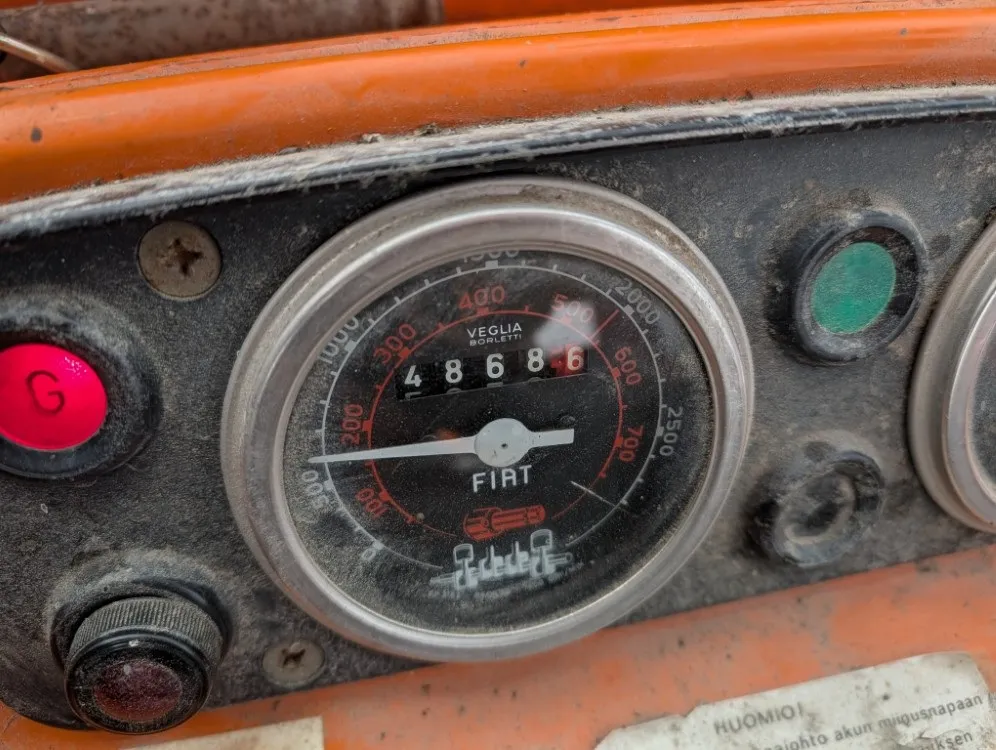 Fiat 500 traktori / Led-työvaloilla - Katso video!