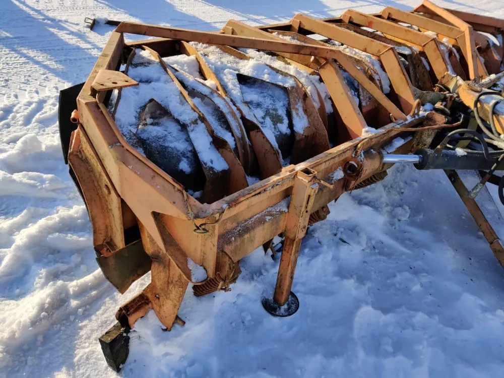 Mahlers 400cm alueaura, Volvo-kiinnike / Urakkakone, herkistelyä vaativa lumiaura