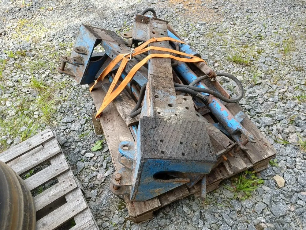 Fordson Diesel Major / Etukuormaajan osia