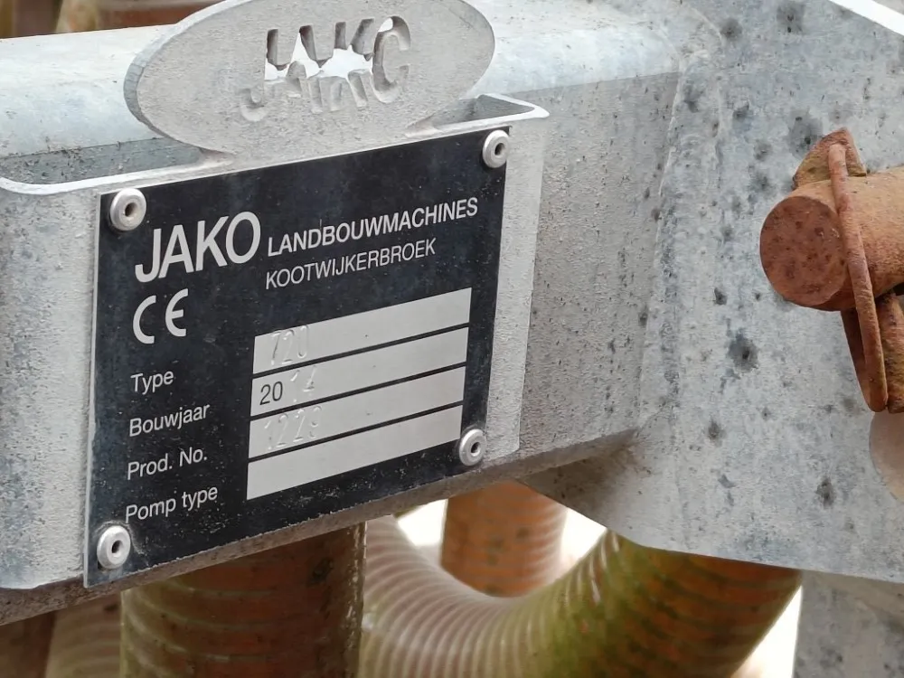 Jako imupainevaunu - 14 kuutiota / 720cm multaimella, myydään asiakkaan lukuun