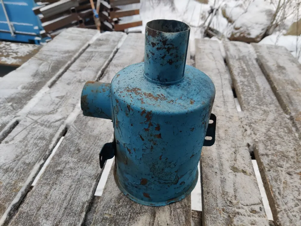 Fordson Diesel Major ilmanpuhdistimen kotelo / Puuttuu pohja
