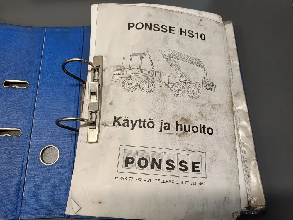 Ponsse HS10 harvesterin / Käyttö ja huolto (kansio)