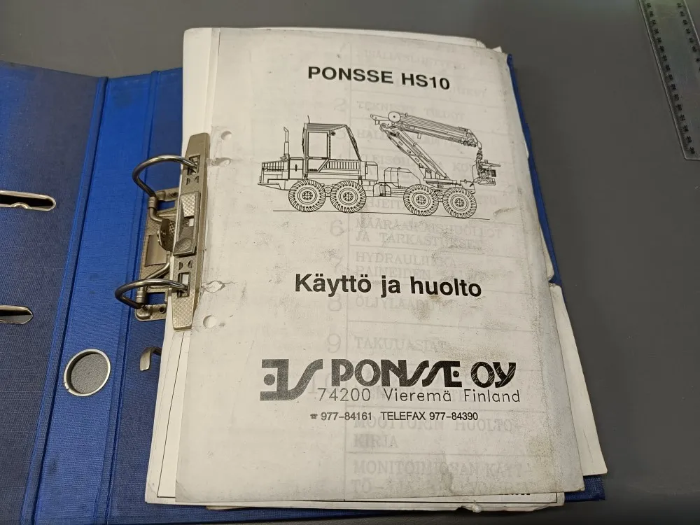 Ponsse HS10 harvesterin / Käyttö ja huolto (kansio)