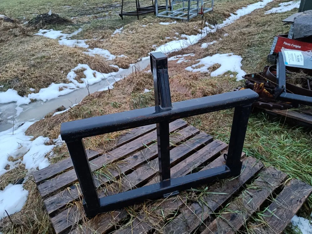 Metallipukki / Myydään asiakkaan lukuun