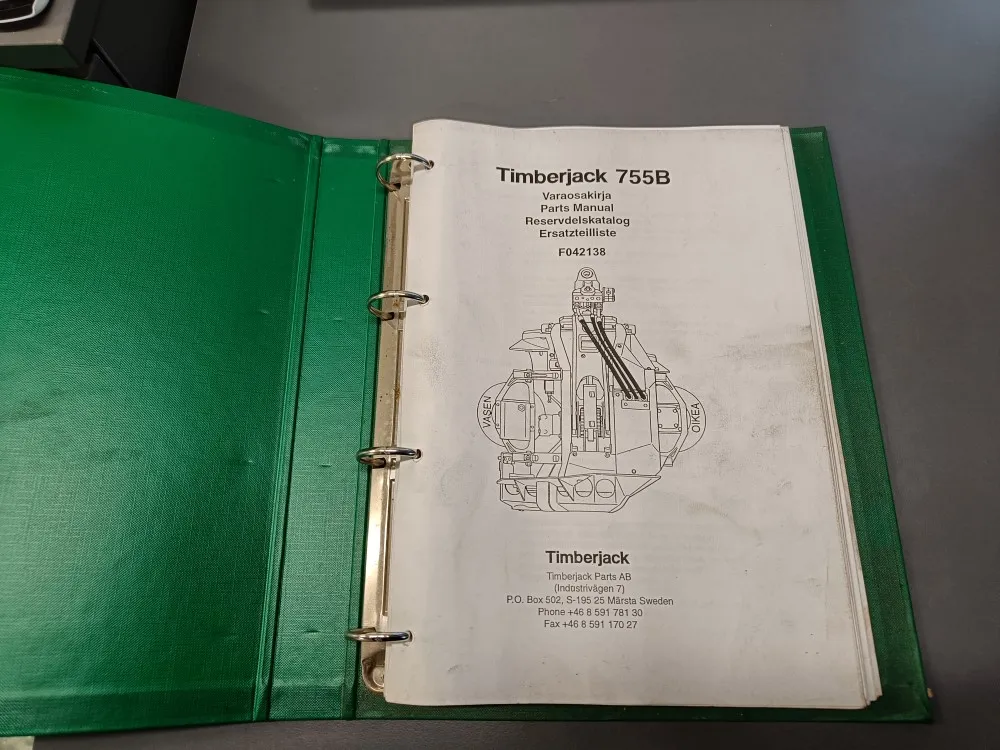 Timberjack 755B F042138 / Hakkuupään varaosakirja