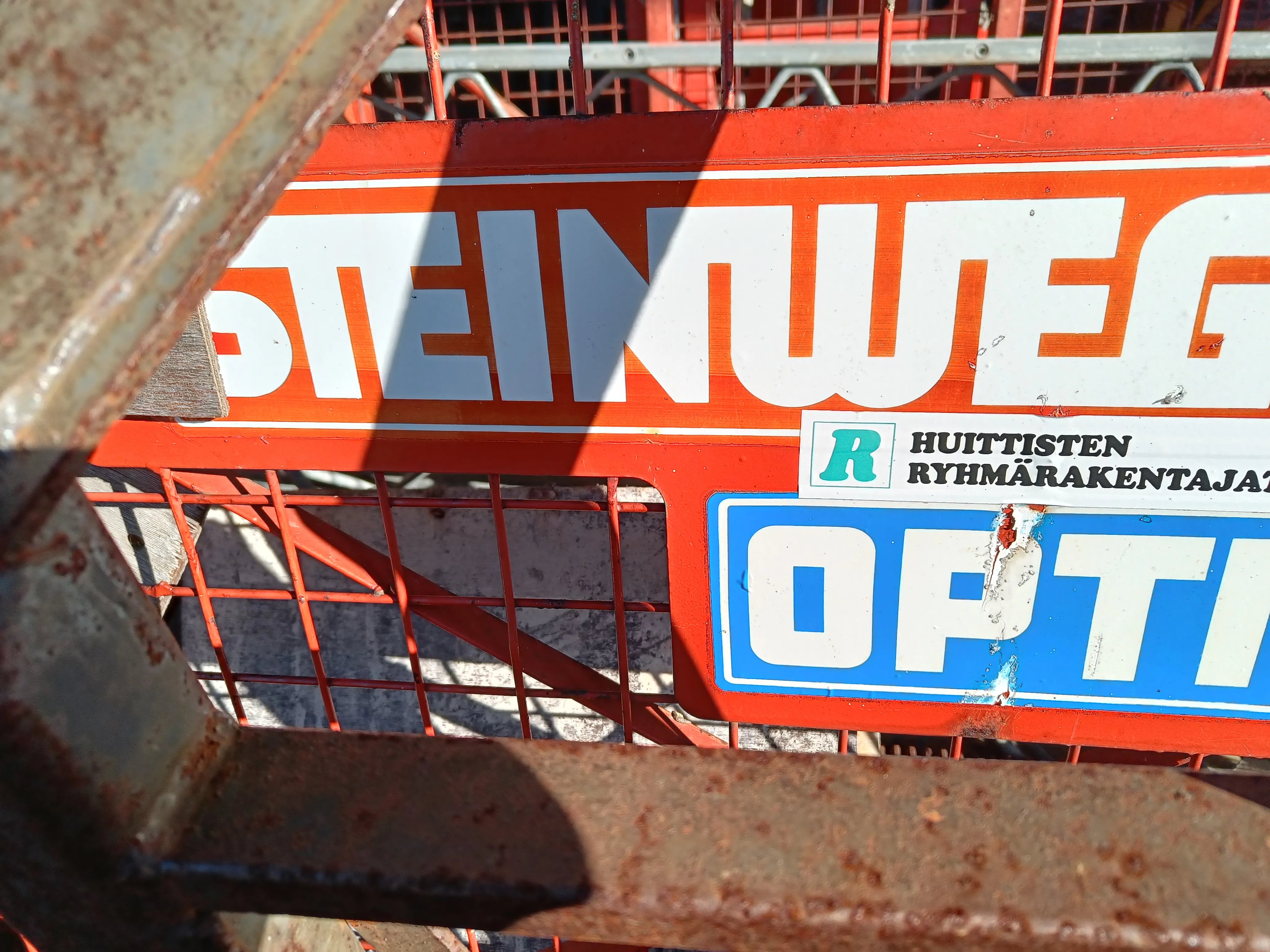 Steinweg Optilift tavaranostin / Myydään asiakkaan lukuun!